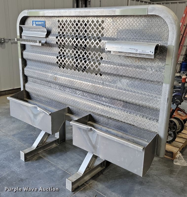 image for item DX7127 Truck parts