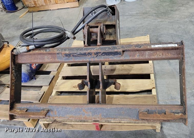 image for item DX7132 Lowe 1650 Classic skid steer auger