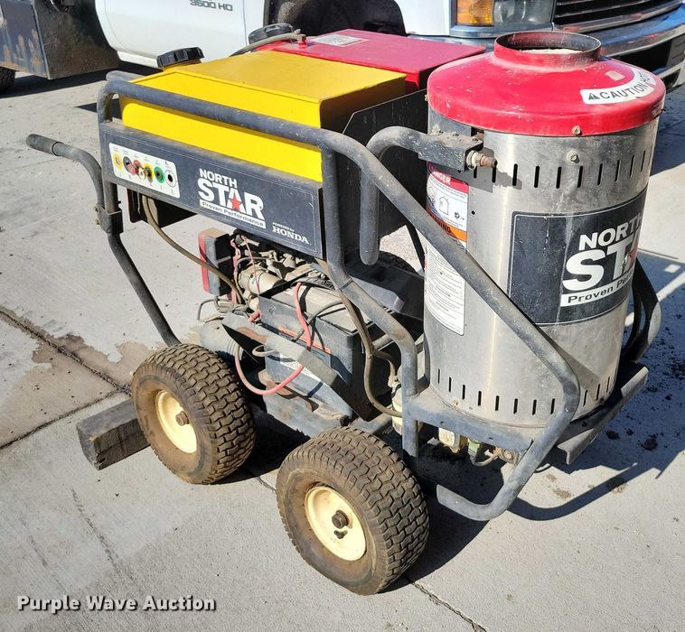 image for item DX7134 North Star hot pressure washer