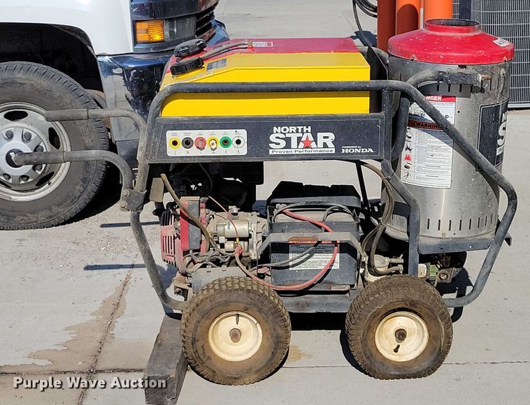 image for item DX7134 North Star hot pressure washer