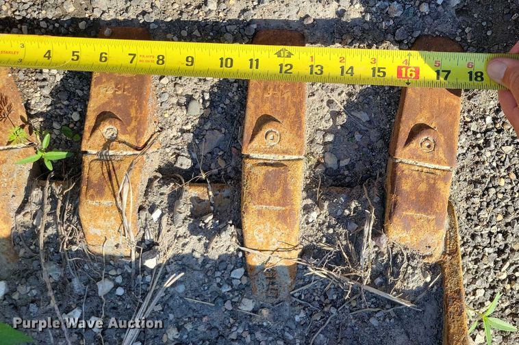 image for item DX7135 (3) TAG excavator buckets