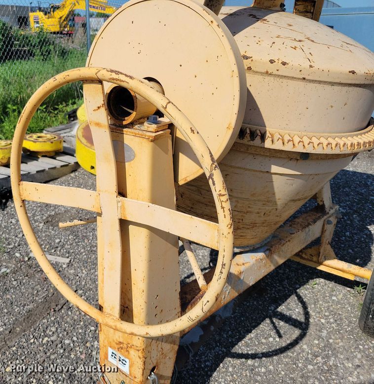image for item DX7136 Stone Champions concrete mixer