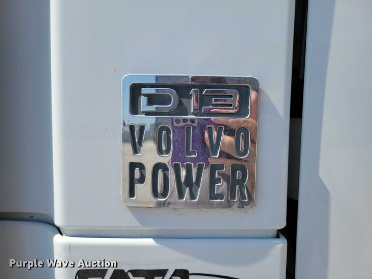 image for item DX7139 2017 Volvo VHD64F dump truck