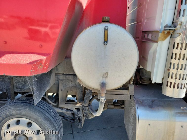 image for item DX7139 2017 Volvo VHD64F dump truck