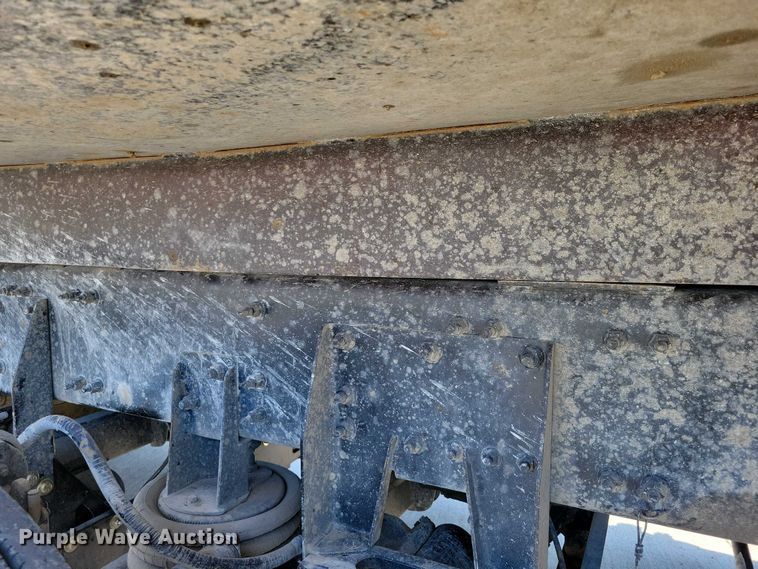 image for item DX7139 2017 Volvo VHD64F dump truck