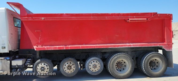 image for item DX7139 2017 Volvo VHD64F dump truck