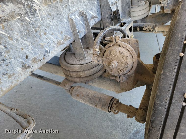 image for item DX7139 2017 Volvo VHD64F dump truck