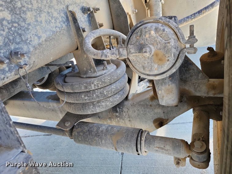 image for item DX7139 2017 Volvo VHD64F dump truck