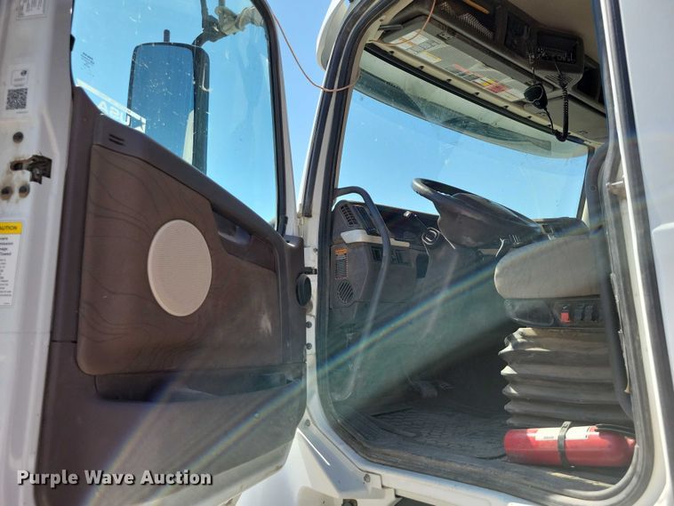 image for item DX7139 2017 Volvo VHD64F dump truck