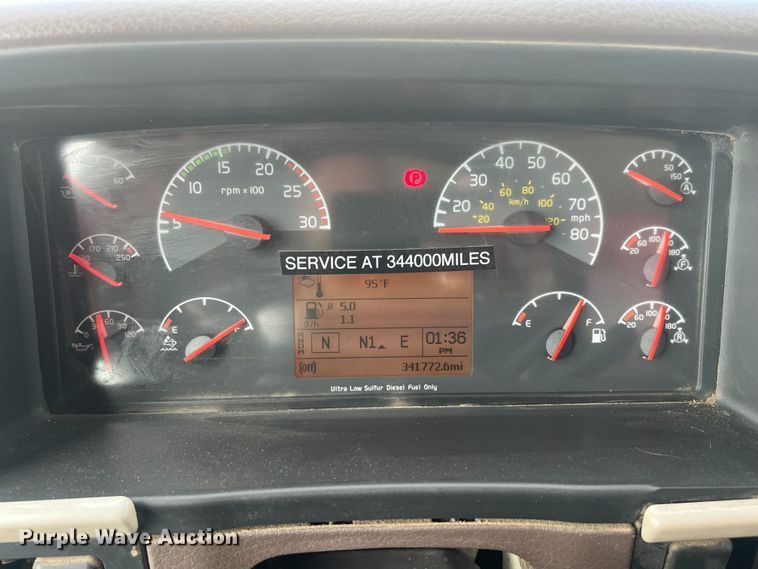 image for item DX7139 2017 Volvo VHD64F dump truck