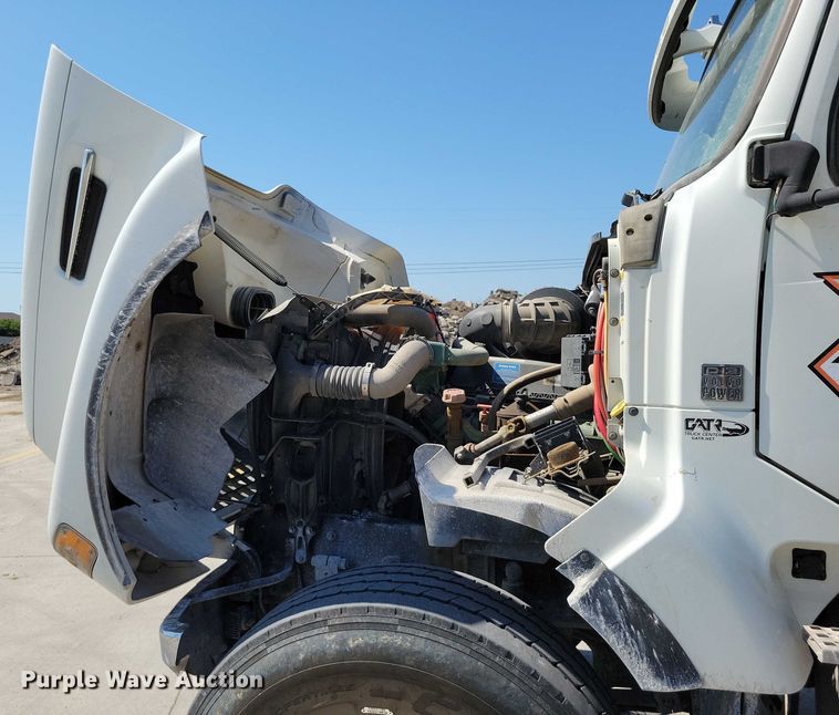 image for item DX7139 2017 Volvo VHD64F dump truck