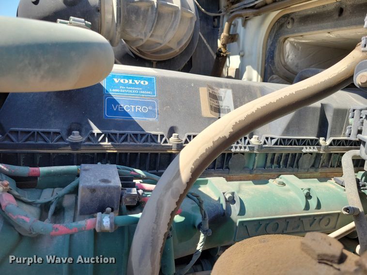 image for item DX7139 2017 Volvo VHD64F dump truck