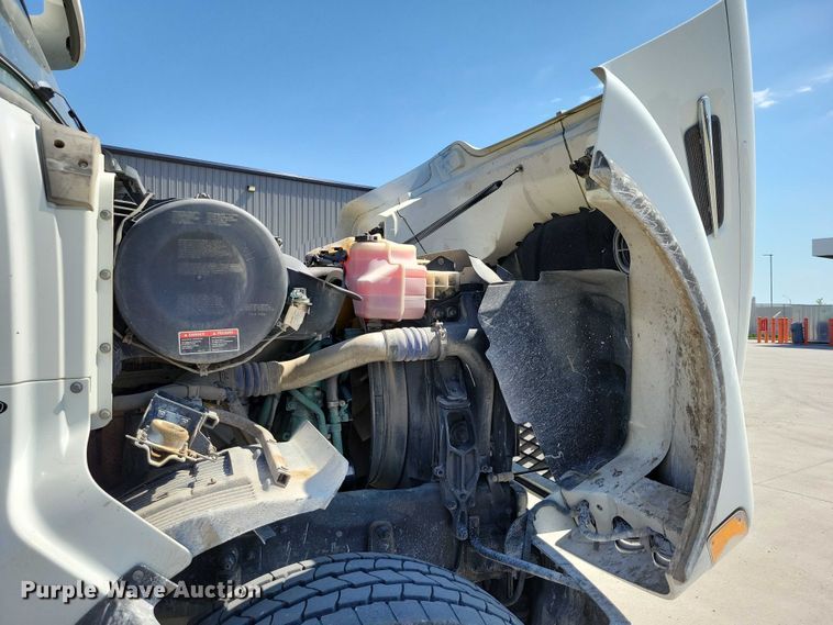 image for item DX7139 2017 Volvo VHD64F dump truck