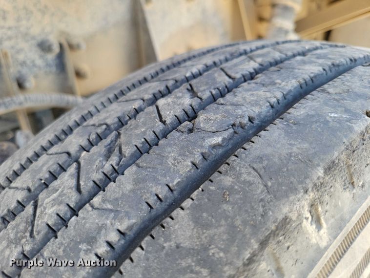 image for item DX7139 2017 Volvo VHD64F dump truck