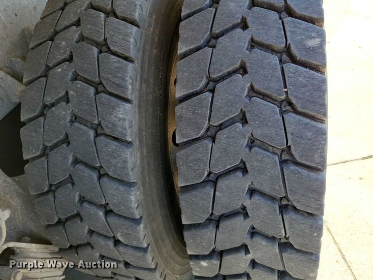 image for item DX7139 2017 Volvo VHD64F dump truck