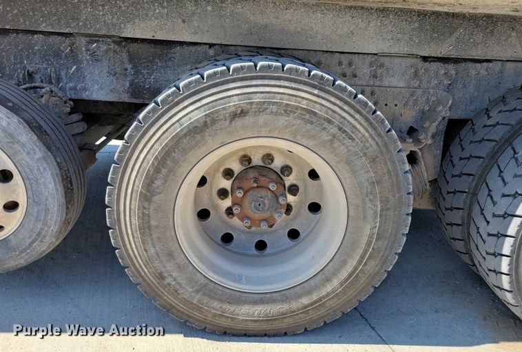 image for item DX7139 2017 Volvo VHD64F dump truck