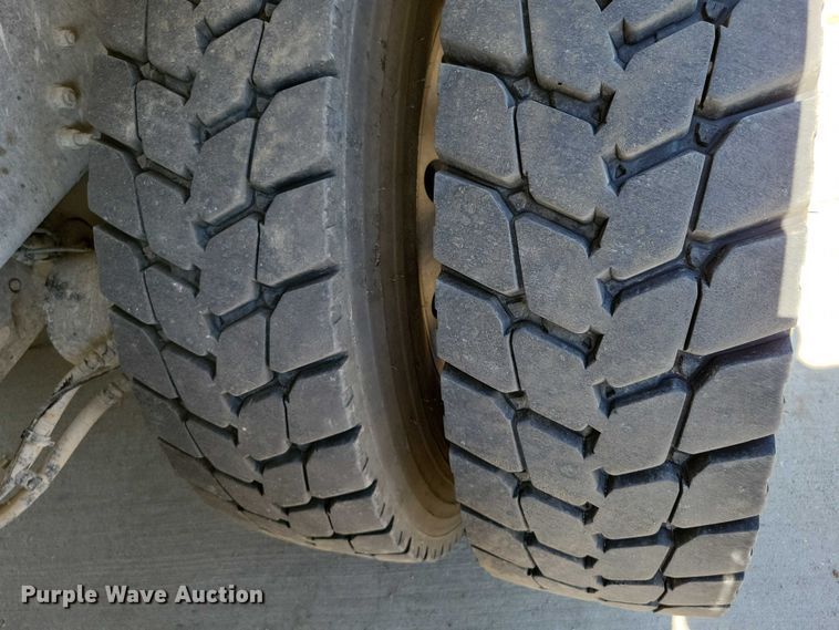 image for item DX7139 2017 Volvo VHD64F dump truck