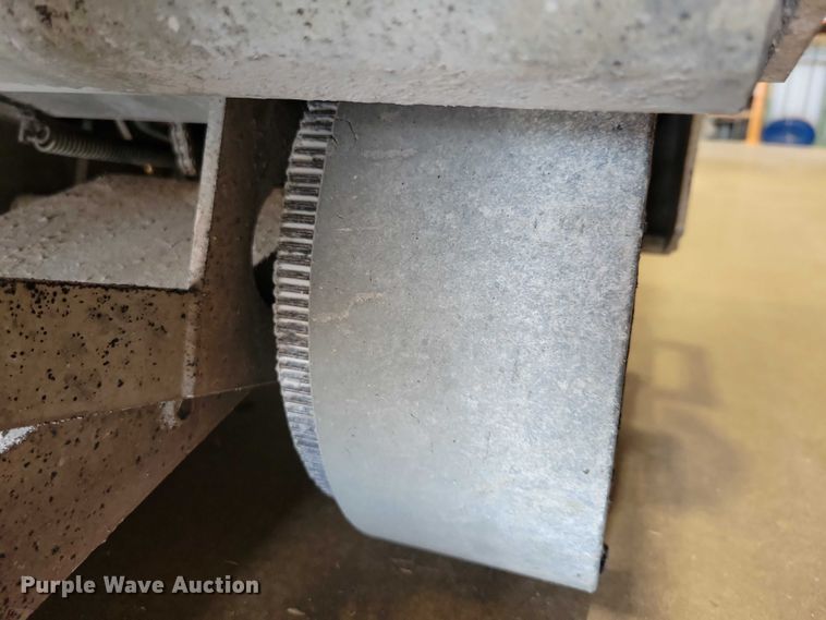 image for item DX7140 Husqvarna Soff-Cut X5000 concrete saw