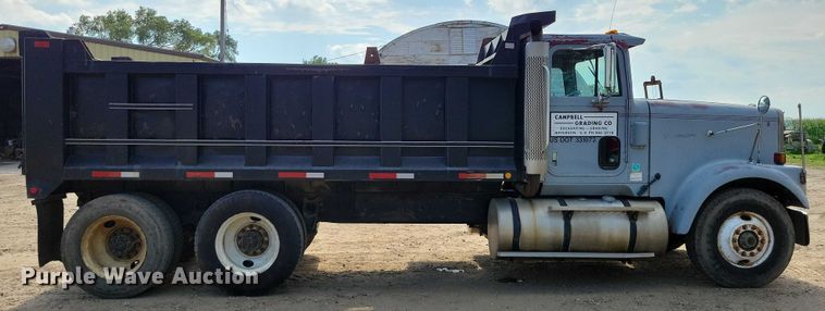 image for item DX7141 1987 International F9370 dump truck