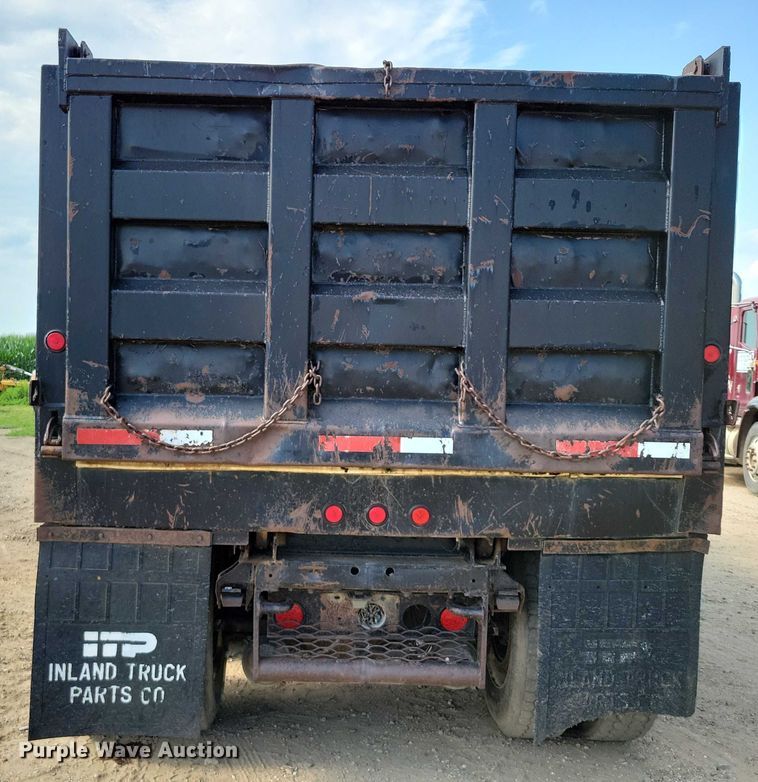 image for item DX7141 1987 International F9370 dump truck