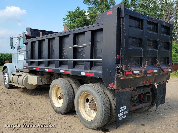 image for item DX7141 1987 International F9370 dump truck