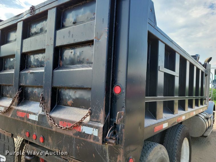 image for item DX7141 1987 International F9370 dump truck