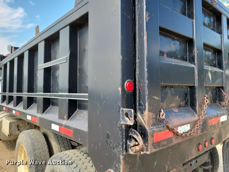 image for item DX7141 1987 International F9370 dump truck