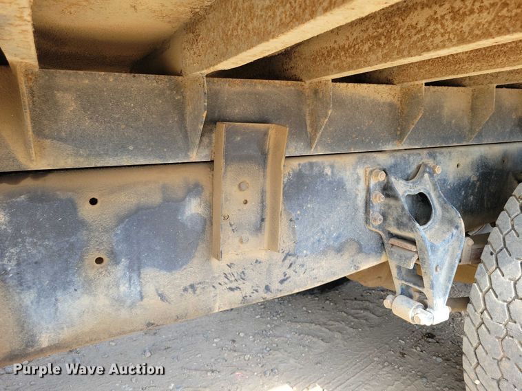 image for item DX7141 1987 International F9370 dump truck