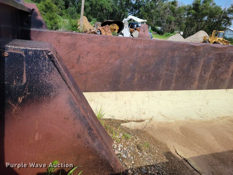 image for item DX7141 1987 International F9370 dump truck