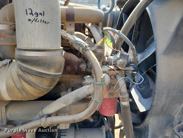 image for item DX7141 1987 International F9370 dump truck