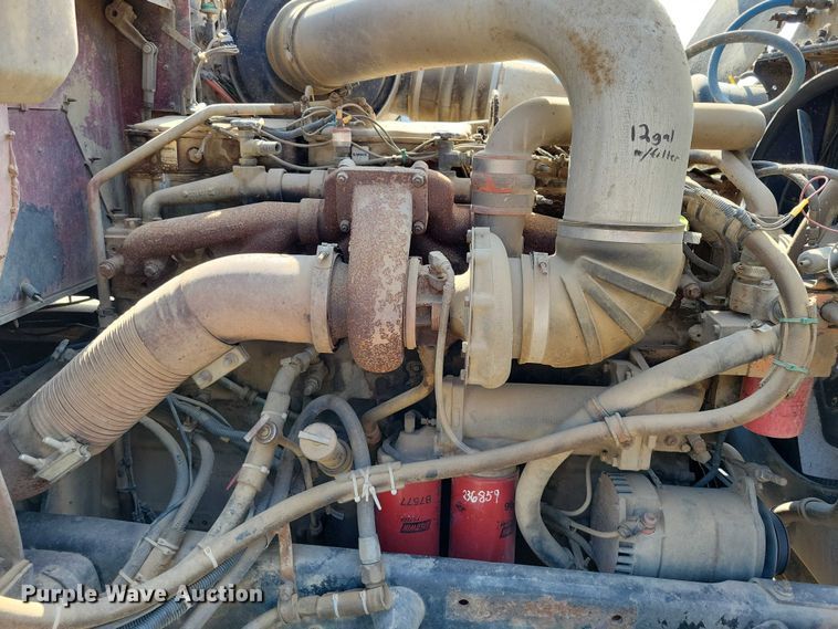 image for item DX7141 1987 International F9370 dump truck