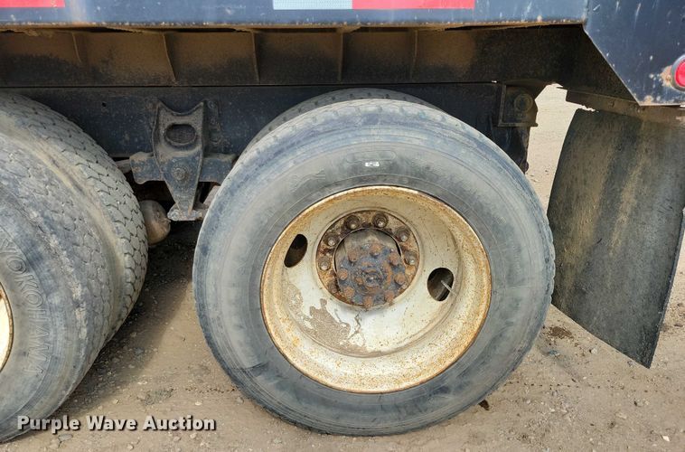 image for item DX7141 1987 International F9370 dump truck