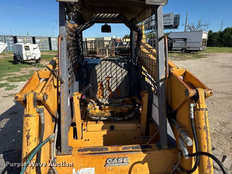 image for item DY0242 1988 Case 1845C skid steer loader