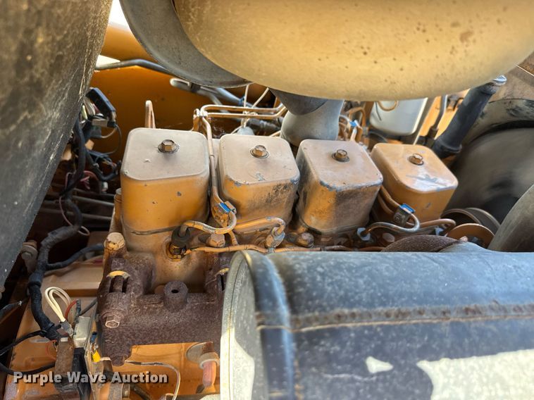 image for item DY0242 1988 Case 1845C skid steer loader