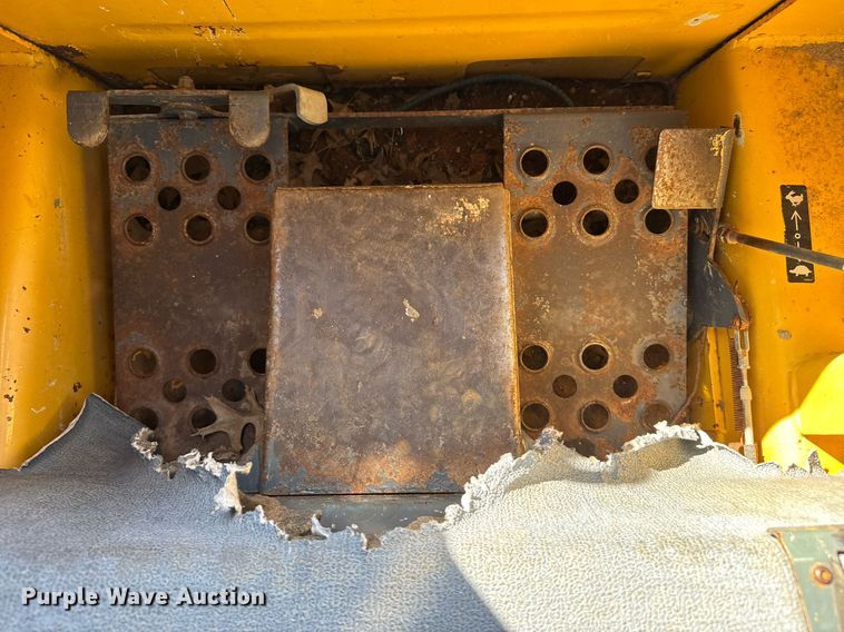 image for item DY0243 2006 Gehl 5640 Turbo skid steer loader