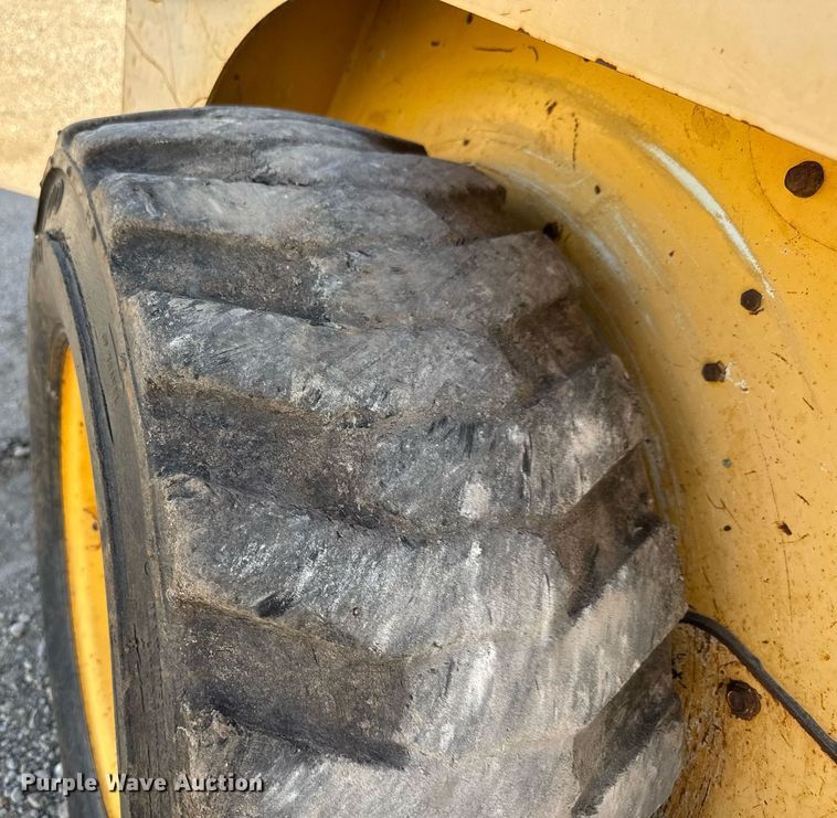 image for item DY0243 2006 Gehl 5640 Turbo skid steer loader