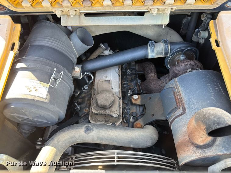 image for item DY0244 2003 John Deere 250 skid steer loader