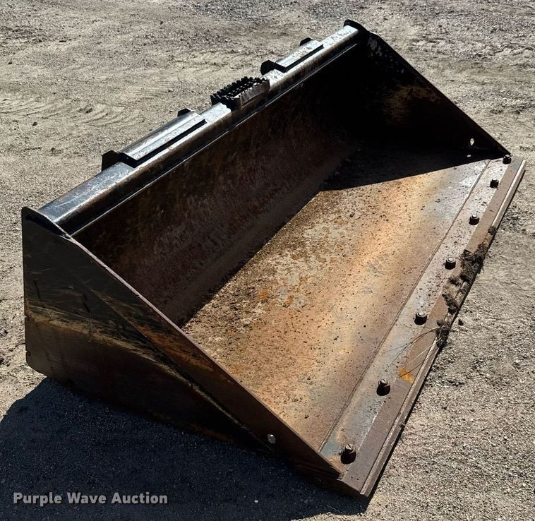 image for item DY0244 2003 John Deere 250 skid steer loader