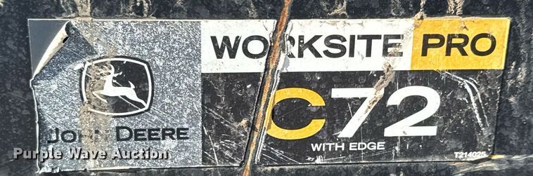 image for item DY0244 2003 John Deere 250 skid steer loader