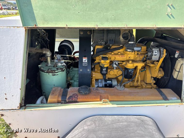 image for item DY0245 Sullair 185H DPQ JD air compressor