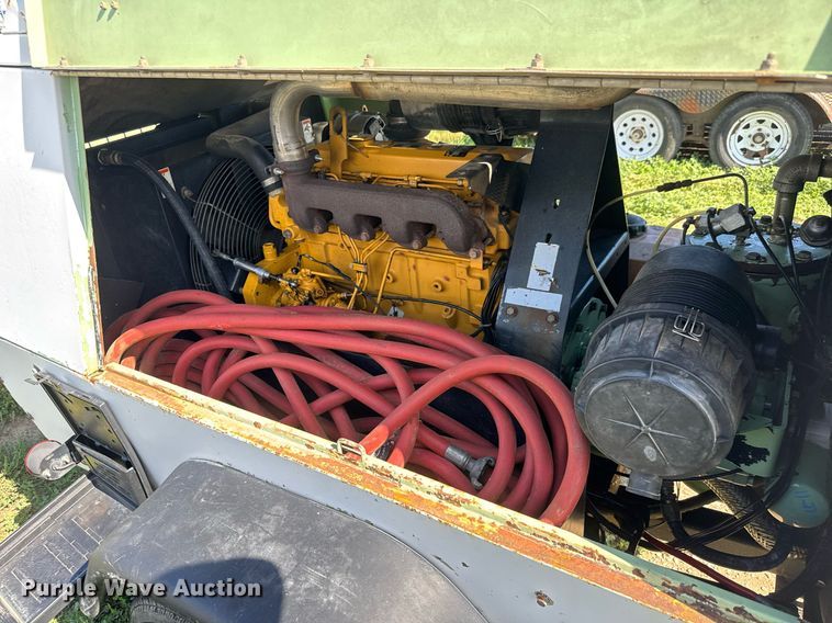 image for item DY0245 Sullair 185H DPQ JD air compressor