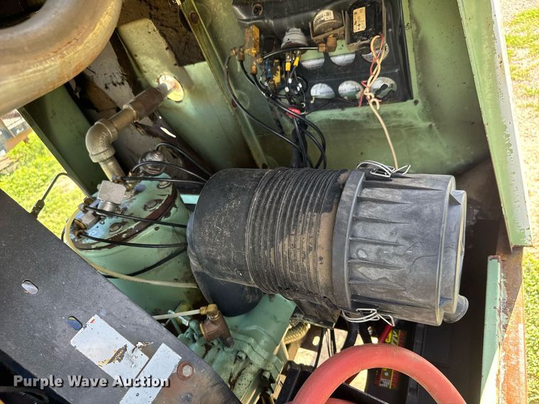 image for item DY0245 Sullair 185H DPQ JD air compressor