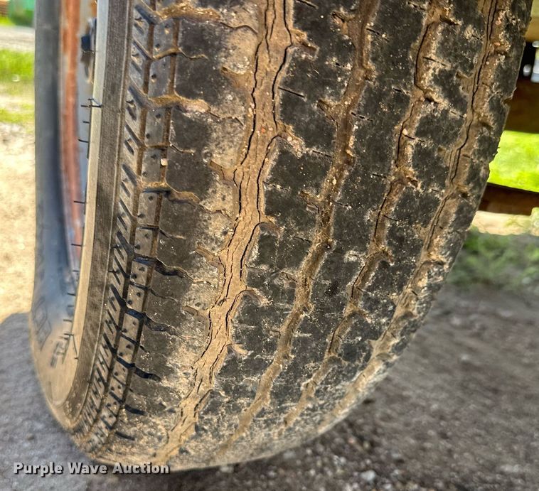 image for item DY0245 Sullair 185H DPQ JD air compressor