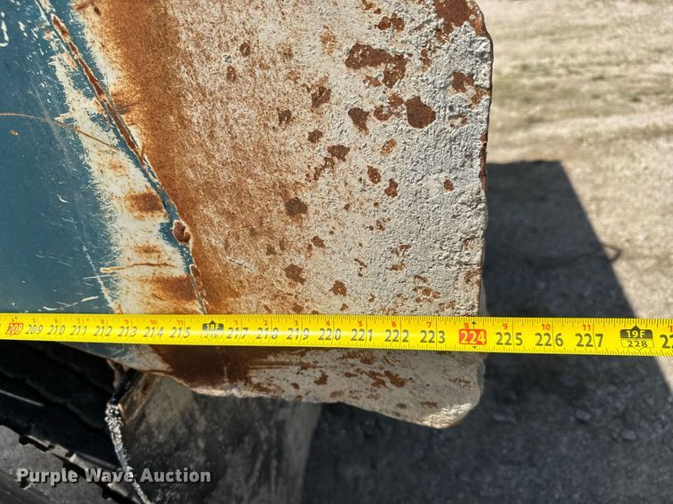 image for item DY0253 1999 Kenworth T800 dump truck