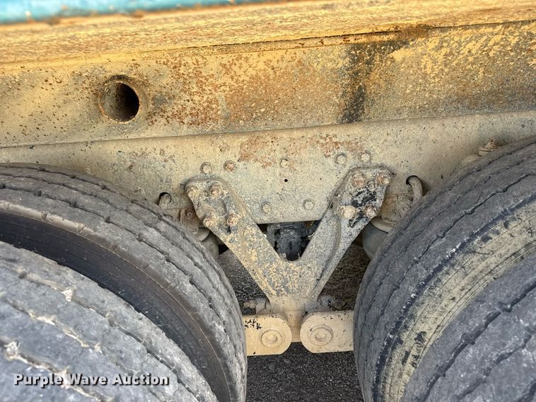 image for item DY0253 1999 Kenworth T800 dump truck