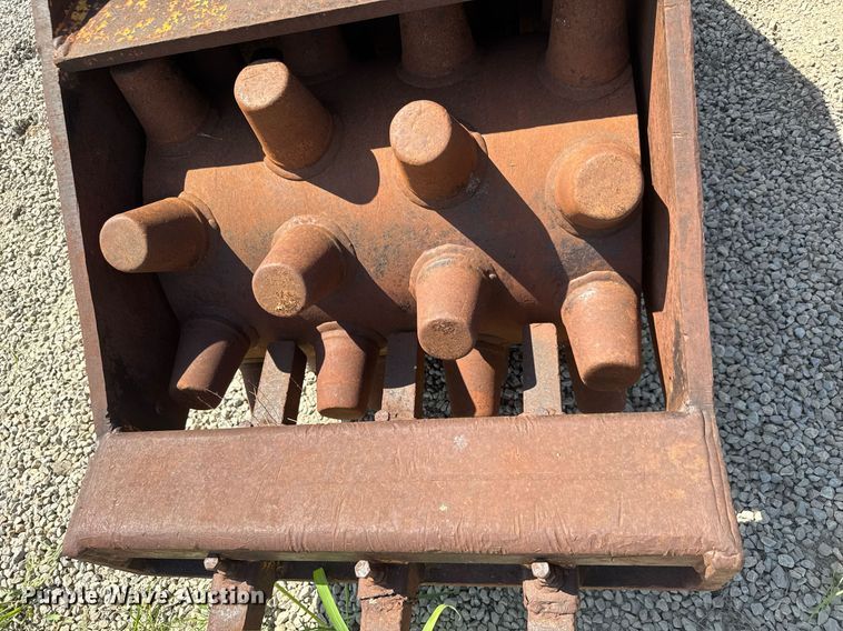 image for item DY0259 (2) 28