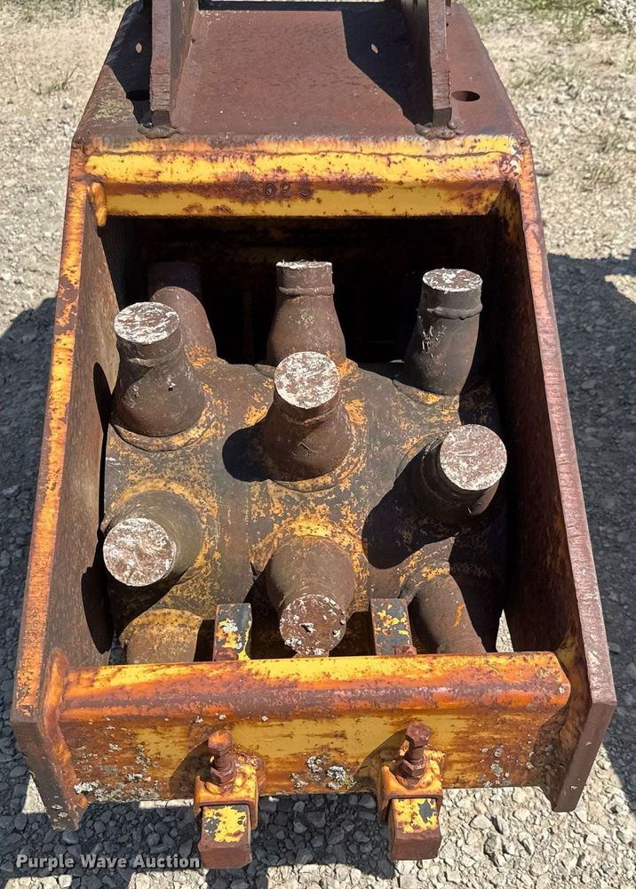 image for item DY0261 (2) 16