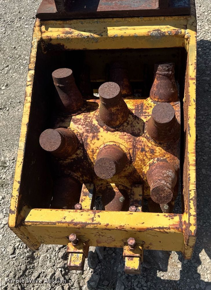 image for item DY0261 (2) 16