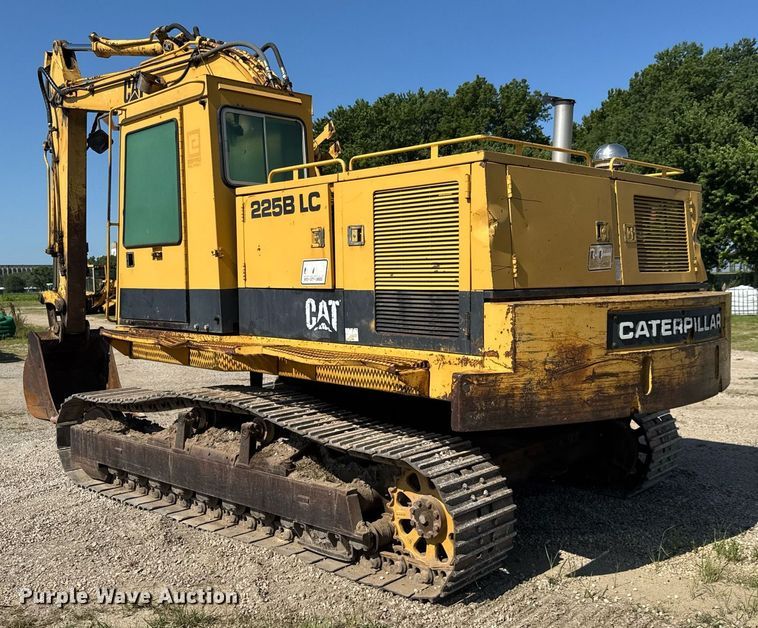 image for item DY0264 1989 Caterpillar 225B LC excavator