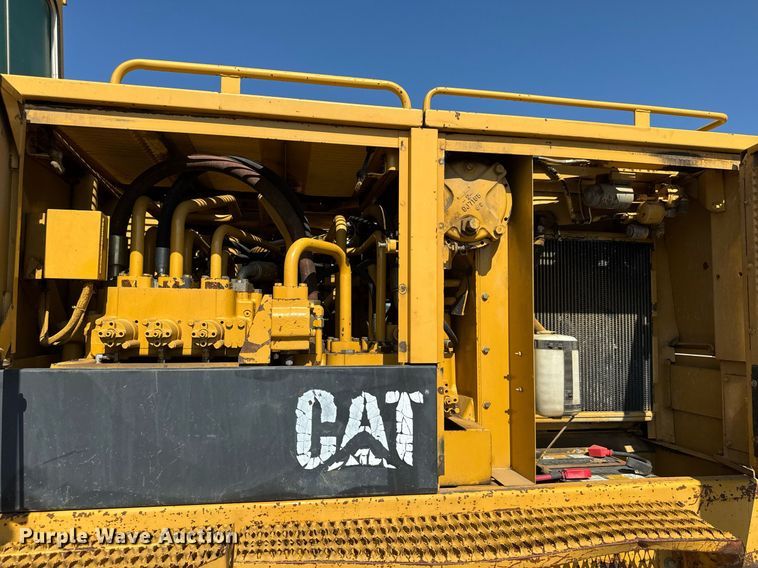image for item DY0264 1989 Caterpillar 225B LC excavator